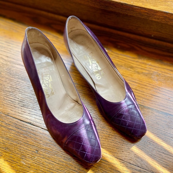 Salvatore Ferragamo Vintage Heels - Picture 2 of 8